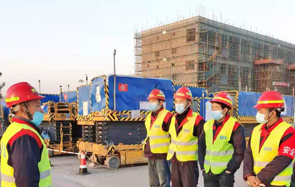 除塵設(shè)備工程安裝現(xiàn)場(chǎng) 除塵設(shè)備工程安裝現(xiàn)場(chǎng)